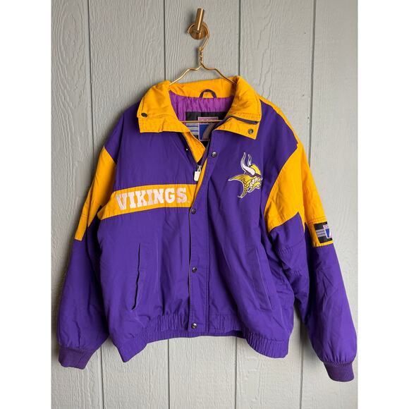 Vintage 90s Logo 7 Minnesota Vikings Jacket Size Medium - Picture 1 of 6